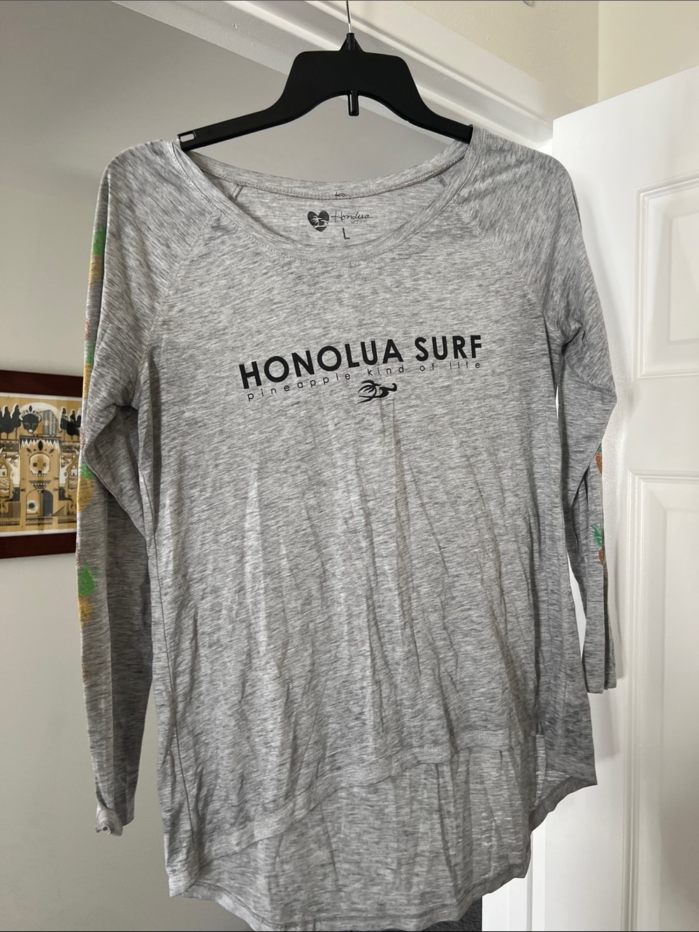 Women's Gray lightweight Long-Sleeve Tee